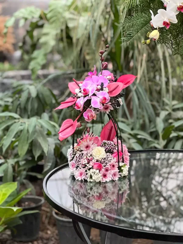 عکس باکس گل رنگی گنبدی شکل